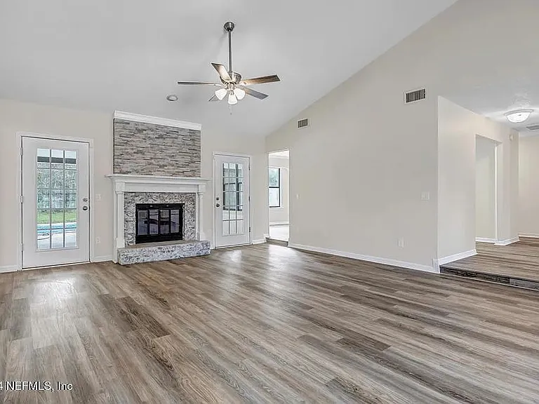 8234 Spencers Trace Dr — Photo 10