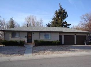 154 El Rancho Dr, Rawlins, WY 82301