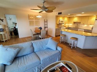 1104 Benjamin Franklin Dr APT 219, Sarasota, FL 34236