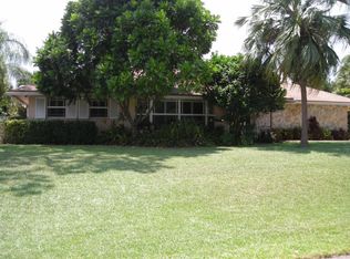 9747 Heather Cir W, Palm Beach Gardens, FL 33410