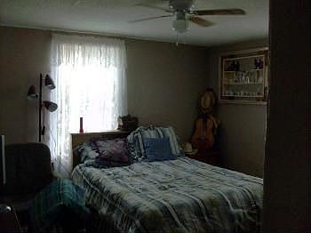 4th image of 1021 E J St