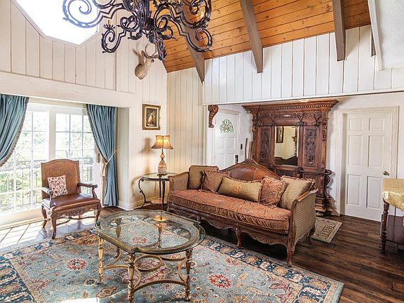 4th image of 28291 Arbon Ln