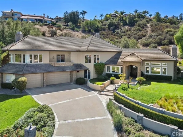 22499 Bear Creek Dr S, Murrieta, CA 92562