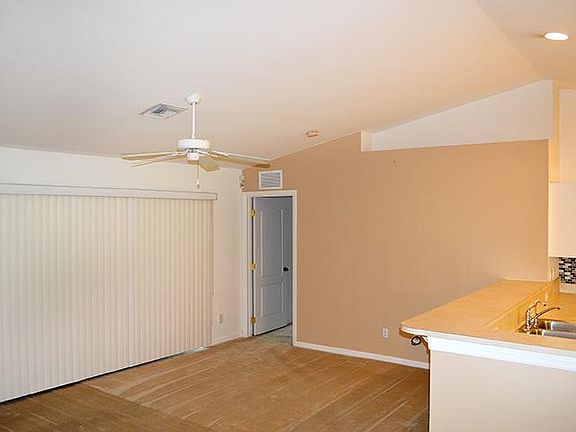 4th image of 3319 36th St W