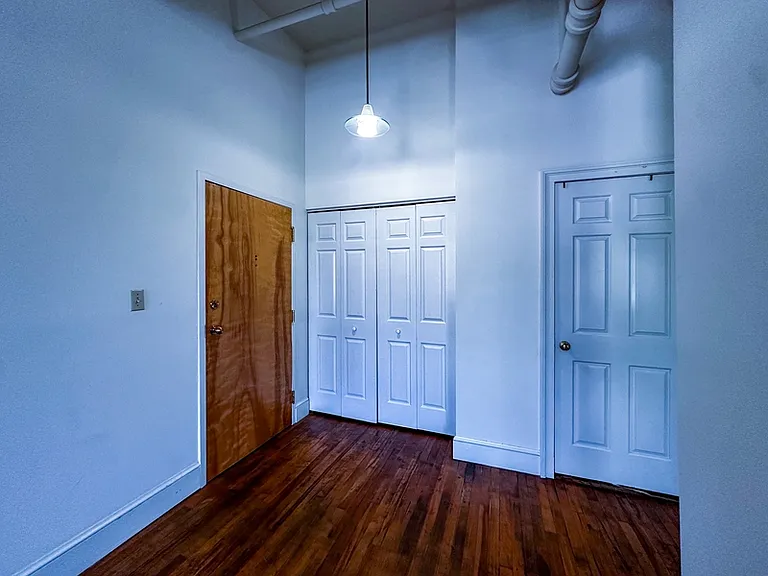 247 N Shippen St #410 — Photo 3