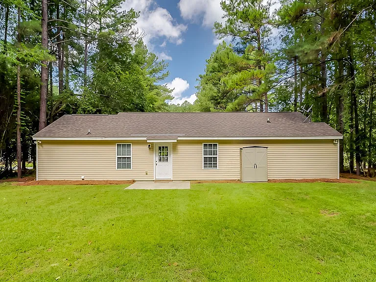 446 Shadowbrook Cir — Photo 28