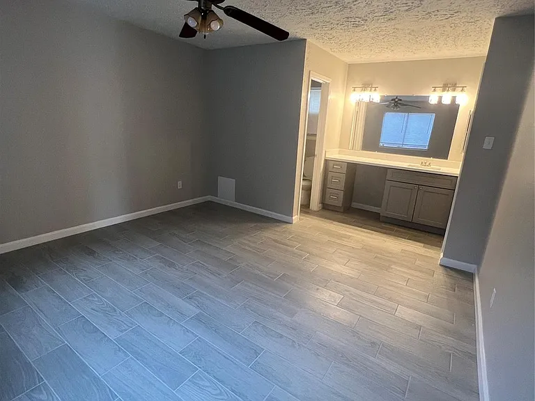 3611 Macon Place Ct — Photo 5