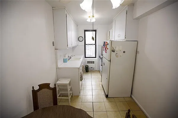 Sold by Remax Edge | media 8