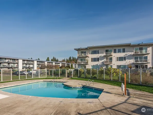 23015 Marine View Drive S #B213, Des Moines, WA 98198