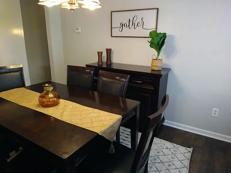 1935 Venesa Cir — Photo 9
