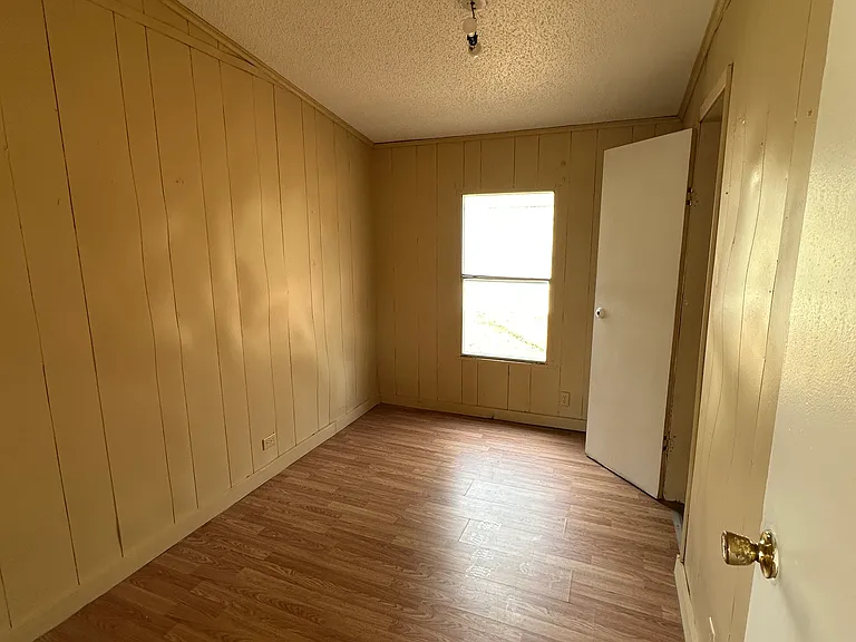 114 Texas Rd #114 — Photo 7