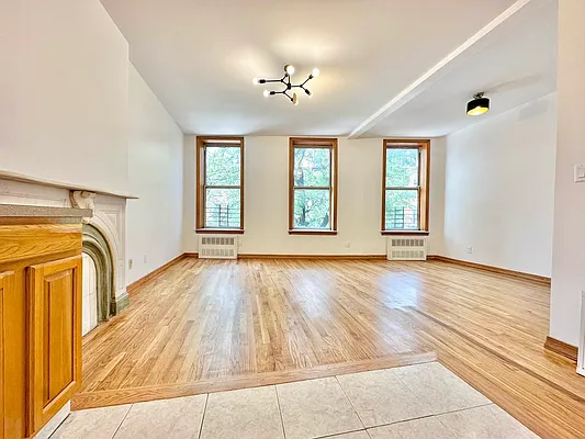 Rented by Doorway NYC, LLC | media 3