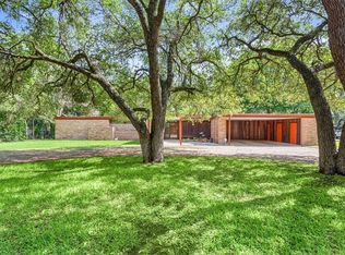 2517 Lake Oaks Rd, Waco, TX 76710