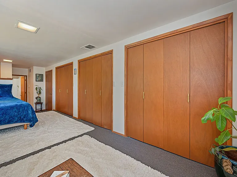 16832 Alice Way — Photo 13