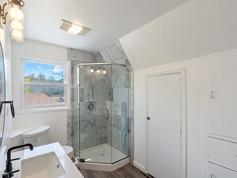 1230 Glen Ave — Photo 16