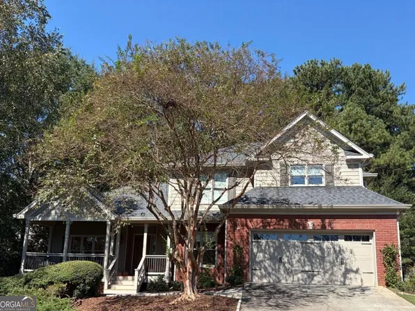 1001 Secret Trl, Sugar Hill, GA 30518