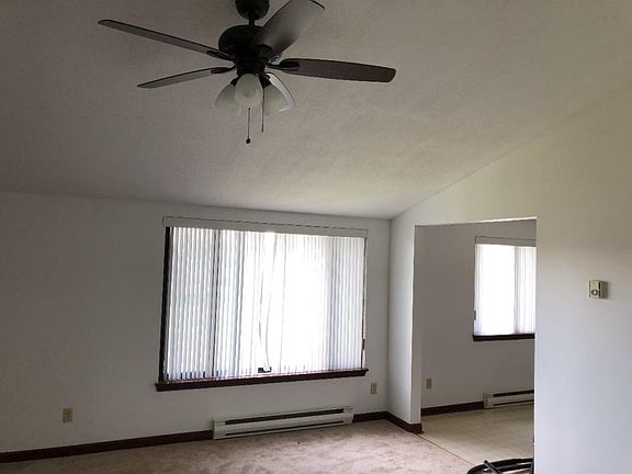 3rd image of 2738 Alder Creek Dr N #3