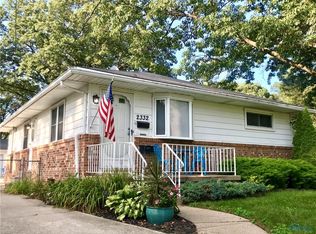 2332 Newport Ave, Toledo, OH 43613