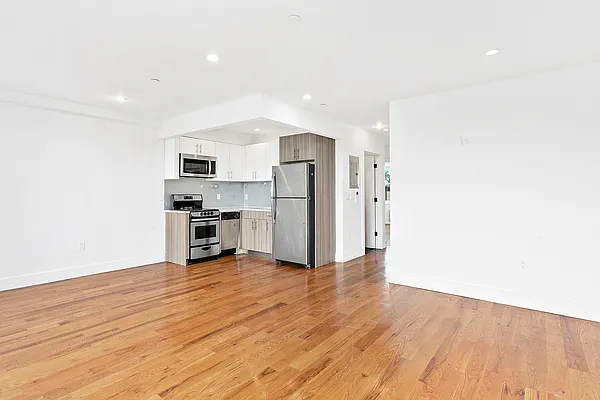 Rented by Corcoran | media 3