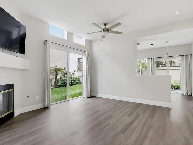 1103 Pacific Grove Loop — Photo 10