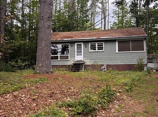 52 Hueber Dr, Sanbornton, NH 03269