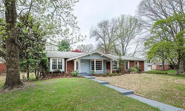 1st image of 2210 Kent Dr