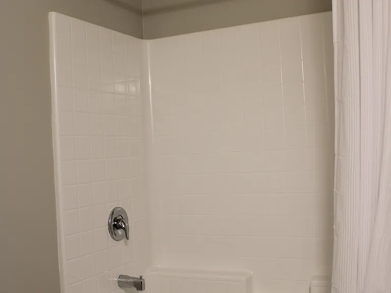 665 Heyburn Ave W #1104 & 1204 — Photo 12