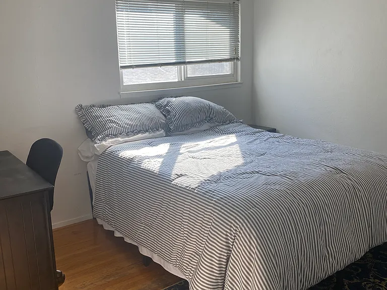 426 Balboa Ave — Photo 10
