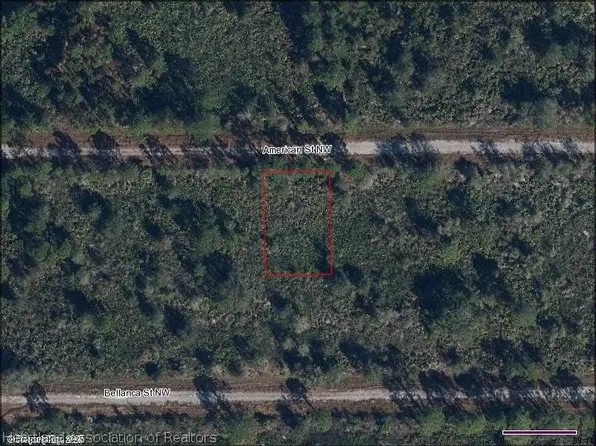 758 American St NW, Lake Placid, FL 33852