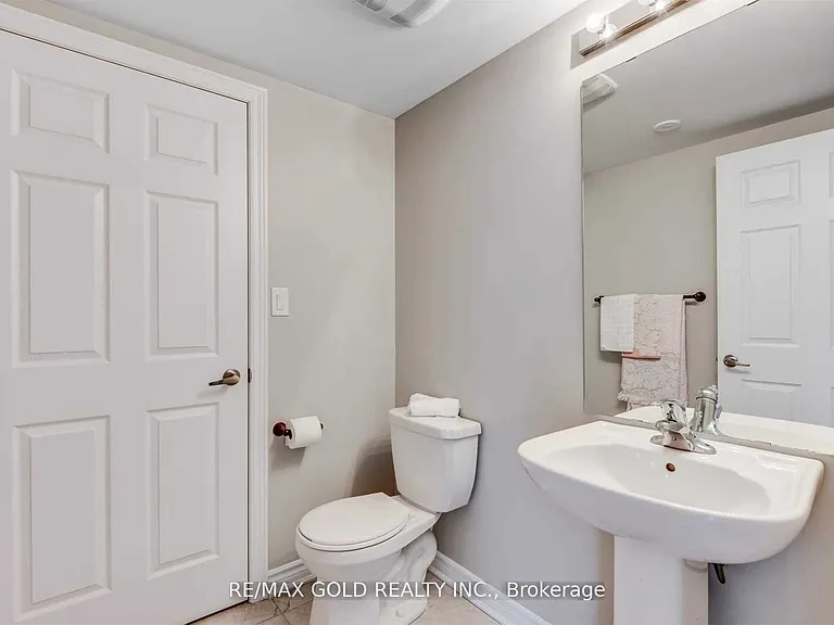 200 Veterans Dr #108 — Photo 12
