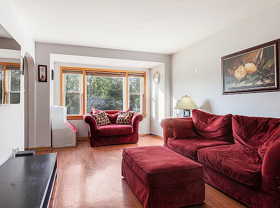 2nd image of 4154 W 107th St