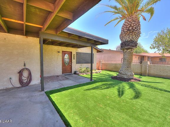 4th image of 809 S Navajo Ave