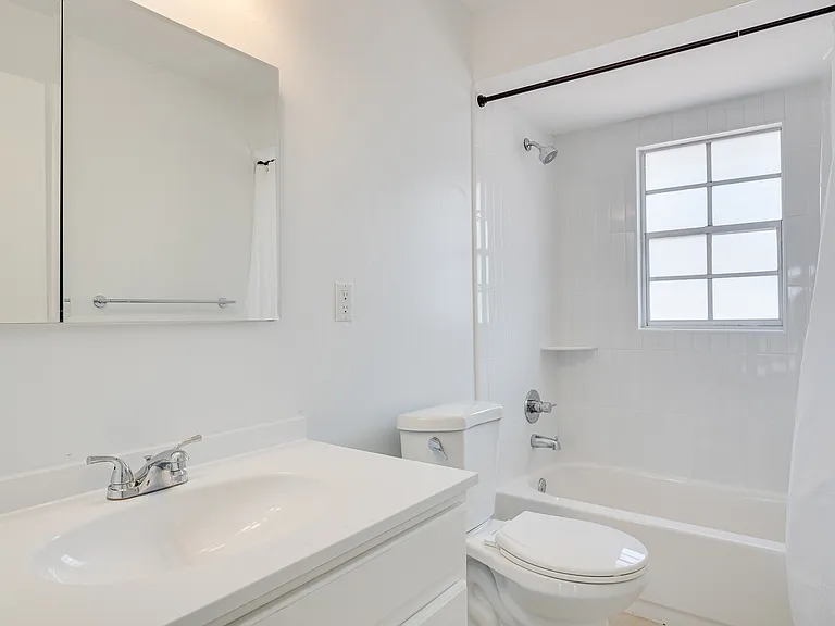 955 16th Pl #A2 — Photo 10