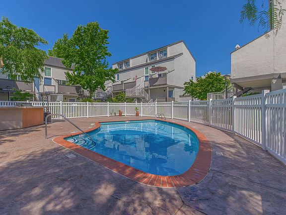 3rd image of 2635 Contra Costa Blvd #609E-07