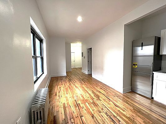 1st image of 233 E 3rd St #3G