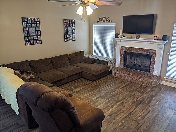 5th image of 1814 Bayou Bend Dr