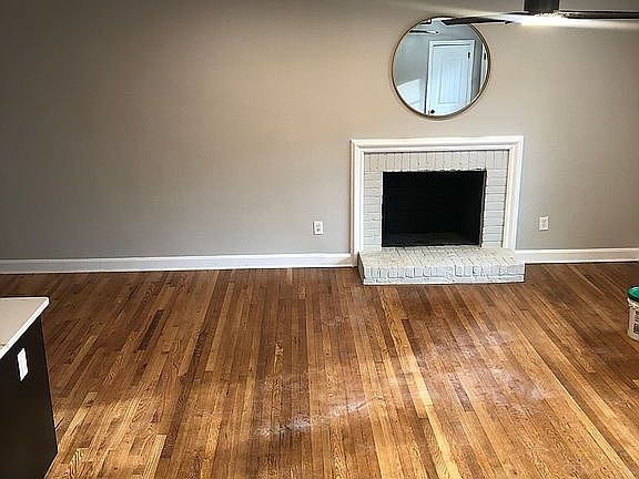 2nd image of 101 Williamsburg Dr #1