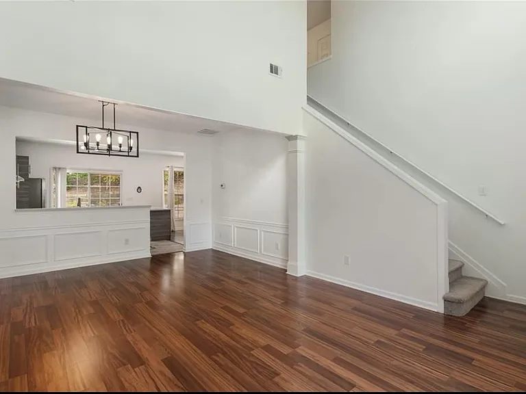 2802 Timbercreek Cir #12 — Photo 3