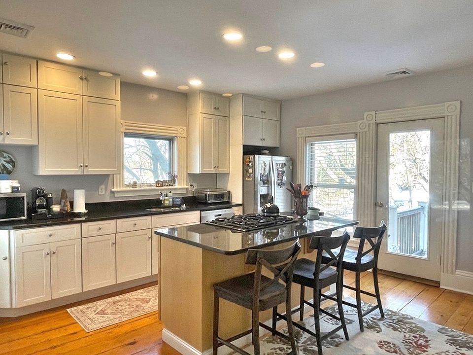1st image of 56 Saint James Cir #2