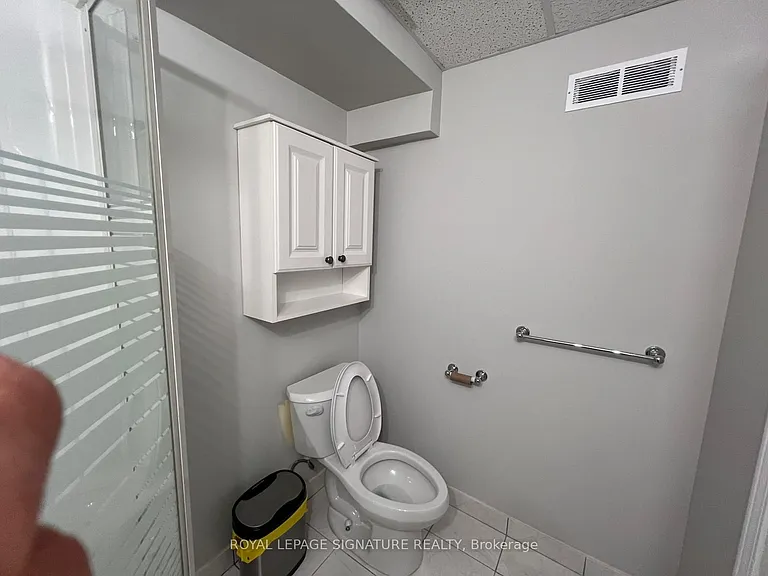 23 Princess Blvd #BASEMENT — Photo 10