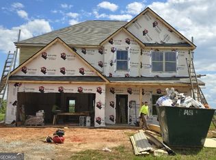 11 E McIntosh Rd, Griffin, GA 30223