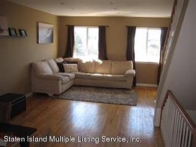 3rd image of 49 Sea Gate Ct