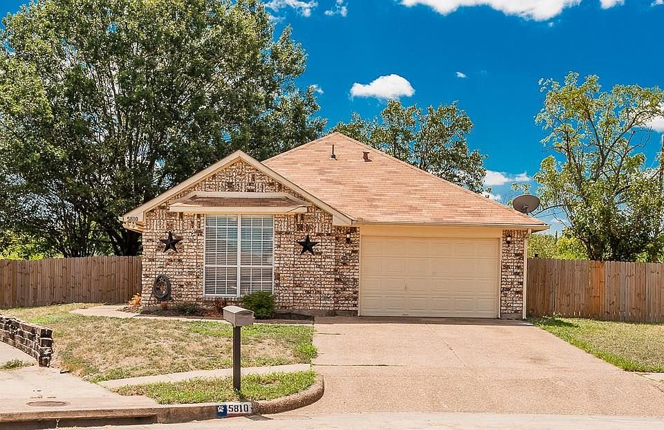 1st image of 5810 Lakeway Ct