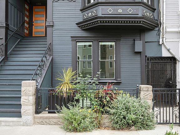 2nd image of 1157 Alabama St