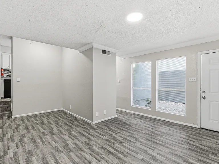 The Pointe at Babcock — Photo 21