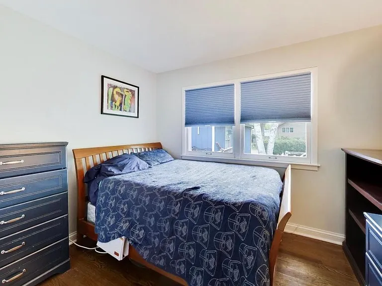157 Walton St — Photo 11