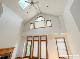 2738 N Southport Ave #1, Chicago, IL 60614