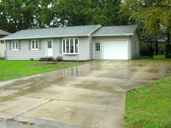822 Belle St, Waterloo, IA 50702