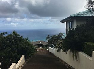 721 Moaniala St, Honolulu, HI 96821