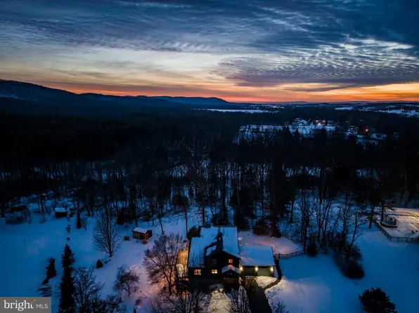 27 Chelsea Ln, Carlisle, PA 17015